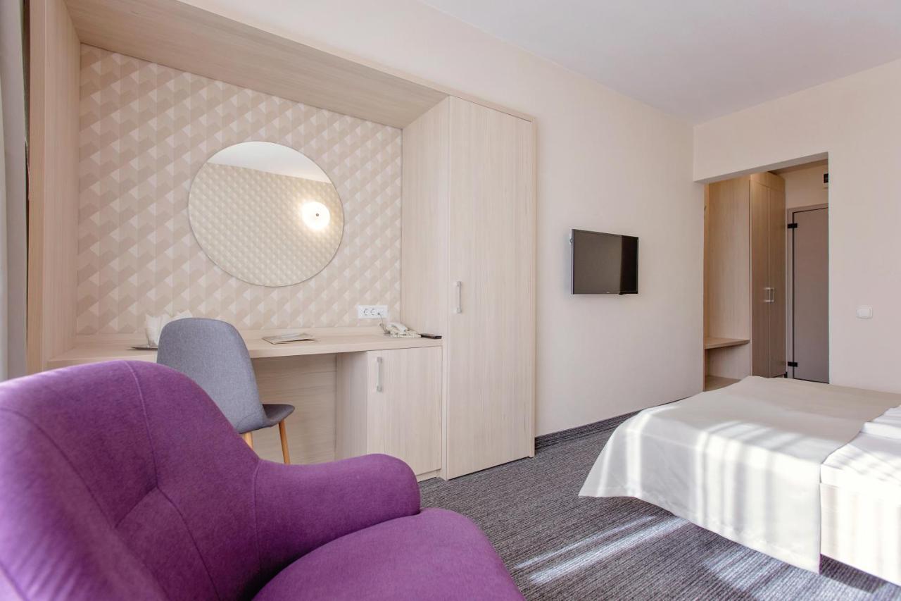 Hotel Termal ไบเลเฟลิกซ์ ภายนอก รูปภาพ