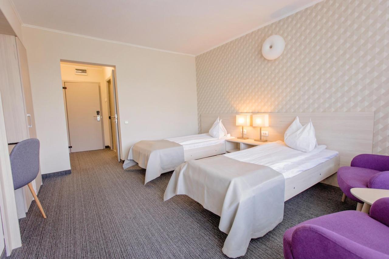 Hotel Termal ไบเลเฟลิกซ์ ภายนอก รูปภาพ