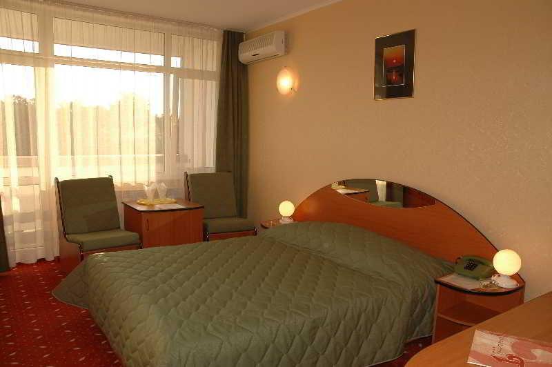 Hotel Termal ไบเลเฟลิกซ์ ภายนอก รูปภาพ